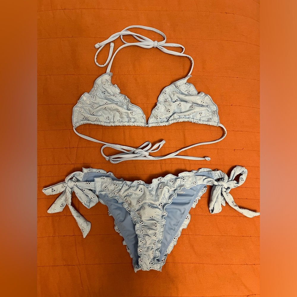 Frankie’s Bikinis x Gigi Hadid 2-Piece